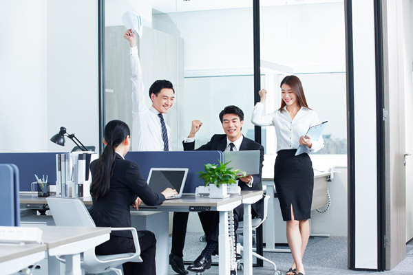 年度經(jīng)營計(jì)劃：聚焦核心業(yè)務(wù)，提升核心競爭力