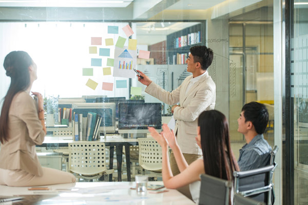 薪酬與績效掛鉤：激勵員工，提高工作表現(xiàn)