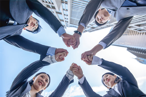 深化集團(tuán)協(xié)同合作，提升管控效能，開(kāi)創(chuàng)發(fā)展新篇章