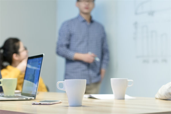 深化人力資源培訓(xùn)，打造高素質(zhì)專(zhuān)業(yè)化人才團(tuán)隊(duì)