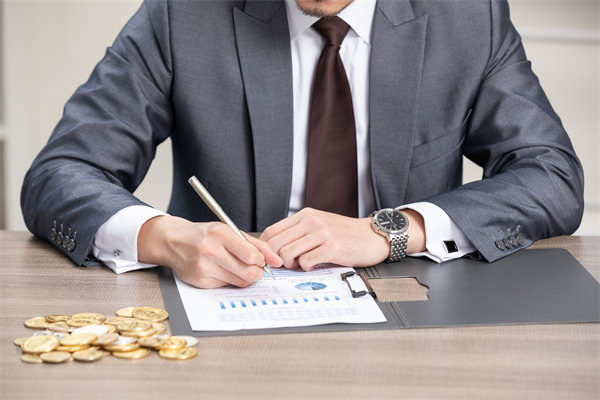 集團財務(wù)集中管理，如何確保資金高效運作？