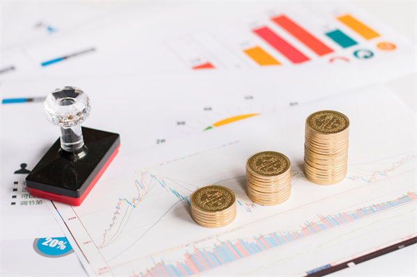 初創(chuàng)企業(yè)如何設(shè)定合理的薪酬策略吸引人才？