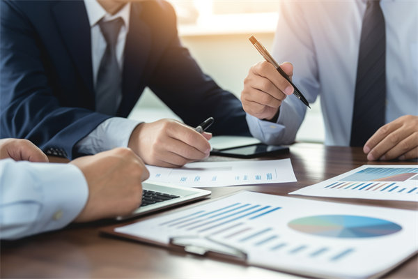 集團(tuán)內(nèi)部溝通機(jī)制如何優(yōu)化，促進(jìn)信息暢通？