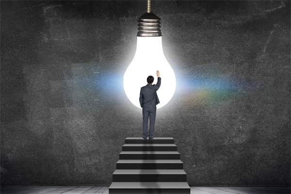 創(chuàng)新管理在推動(dòng)企業(yè)持續(xù)發(fā)展中的角色與實(shí)踐？