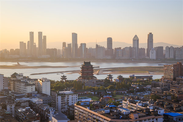 南昌本土管理咨詢公司如何打造差異化服務(wù)，贏得市場認(rèn)可？