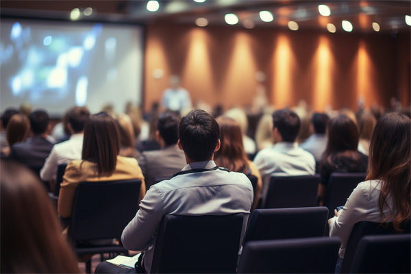 招聘過(guò)程中，如何篩選合適人才，降低離職率？