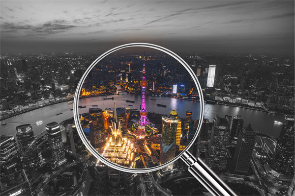 集團(tuán)管控在全球化運(yùn)營(yíng)中，如何克服地域差異？