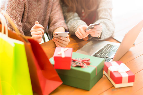 品牌戰(zhàn)略管理中，如何有效應對市場變化與消費者需求？