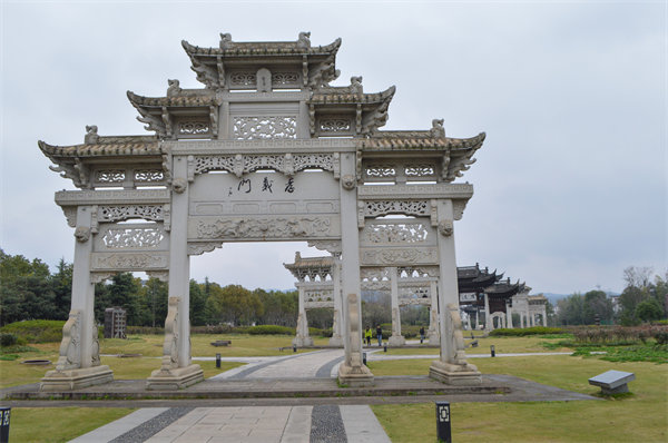 面對數(shù)字化挑戰(zhàn)，金華營銷咨詢公司有何創(chuàng)新策略？