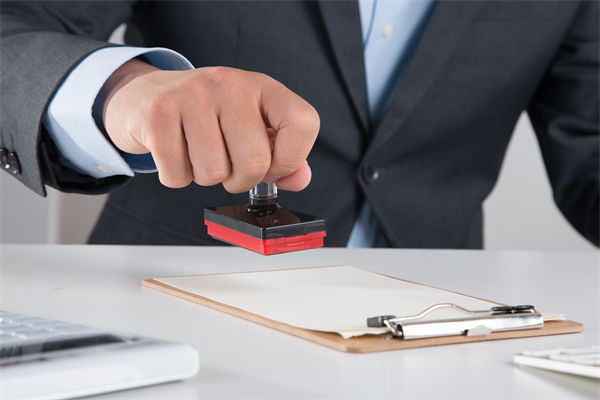 集團(tuán)財(cái)務(wù)管控漏洞頻出，精準(zhǔn)管控策略如何堵漏增收？