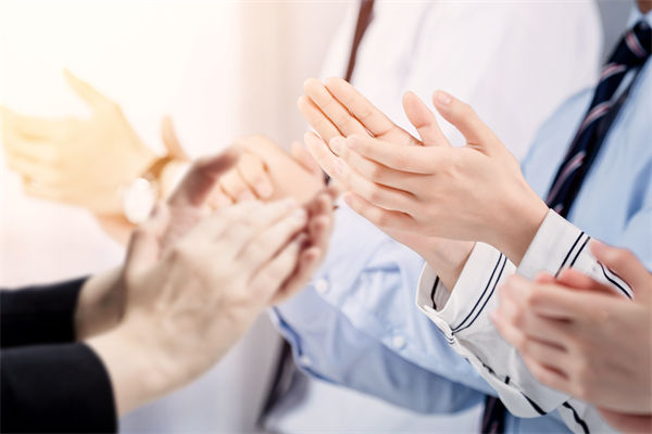 薪資體系常迭代，員工如何從被動接受到主動認同？